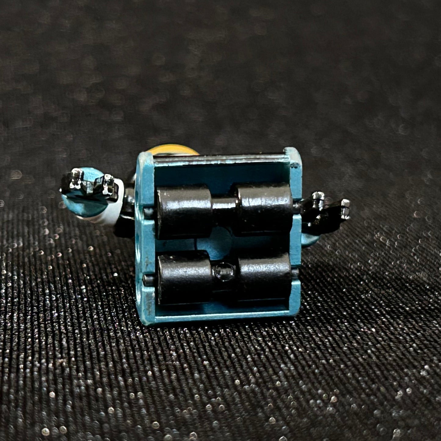 MICRO MACHINES ZBOTS 1992: Effector