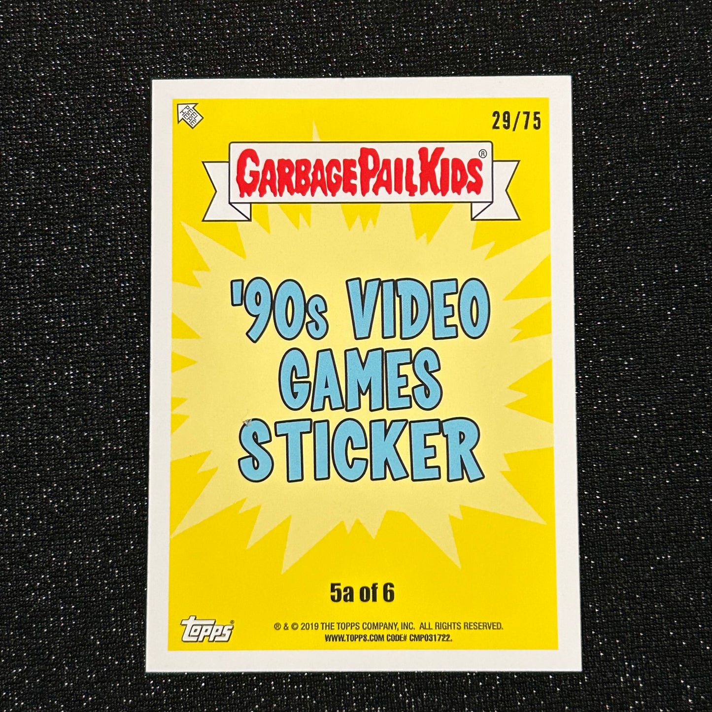 2019 GARBAGE PAIL KIDS WE HATE THE 90's: NINA-TENDO 64 5a BLOODY NOSE RED 29/75 - NM