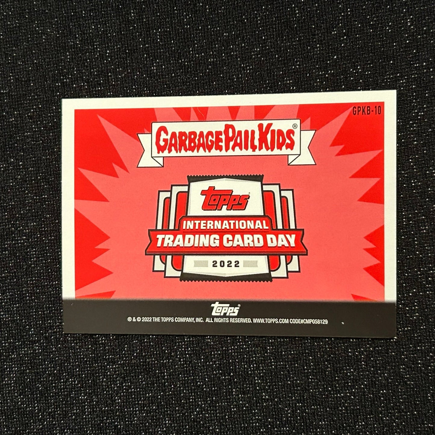 2022 TOPPS INTERNATIONAL TRADING CARD DAY GARBAGE PAIL KIDS: SPLIT KIT GPKB-10 -NM