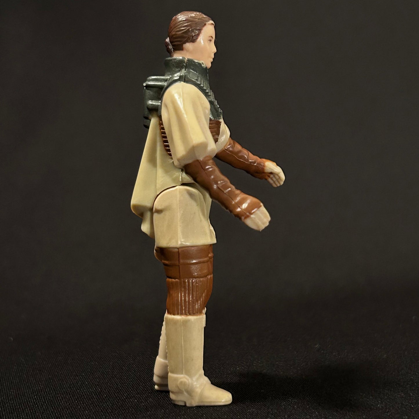 STAR WARS 1983: Princess Leia Organa [Boushh Disguise]