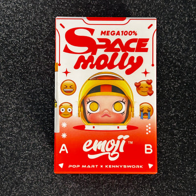MEGA SPACE MOLLY 100% EMOJI SERIES [BLIND BOX]