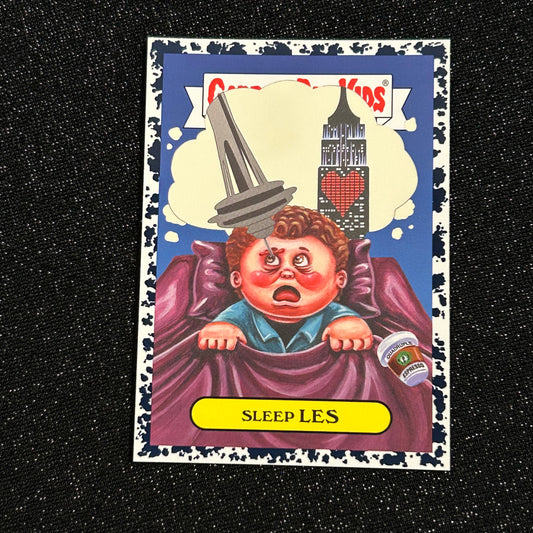 2019 GARBAGE PAIL KIDS WE HATE THE 90's: SLEEP LES 4a BLACK & BRUISED - NM