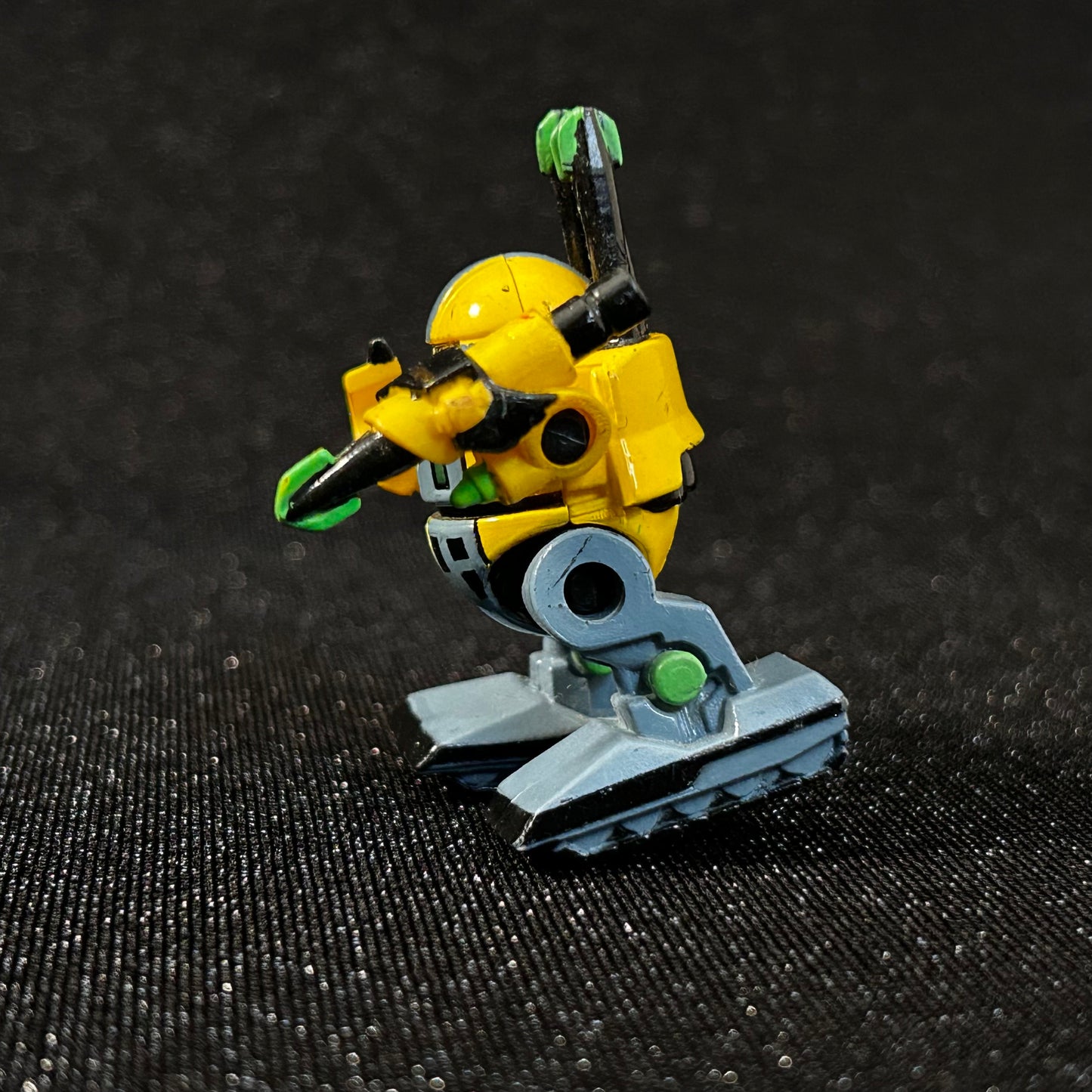 MICRO MACHINES ZBOTS 1992: Warmig