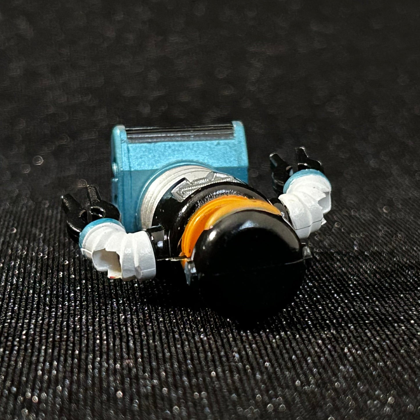 MICRO MACHINES ZBOTS 1992: Effector