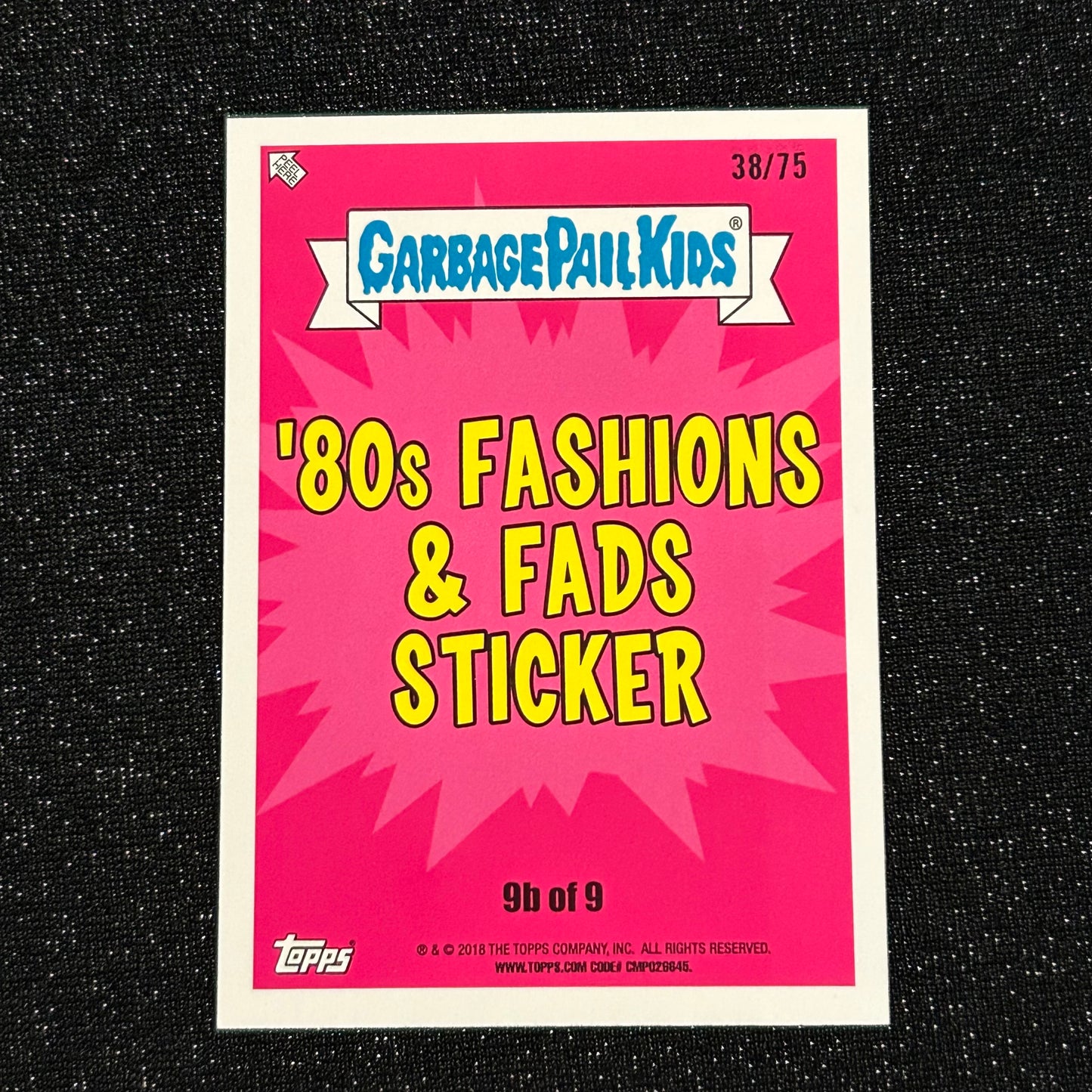 2018 GARBAGE PAIL KIDS WE HATE THE 80's: WATCHIN' WALLY 9b BLOODY NOSE RED 38/75 - NM