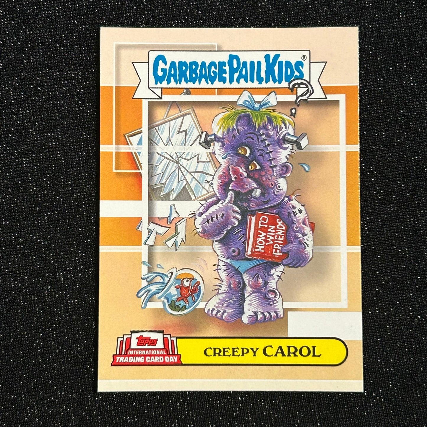 2022 TOPPS INTERNATIONAL TRADING CARD DAY GARBAGE PAIL KIDS: CREEPY CAROL GPK0S1-12 - NM